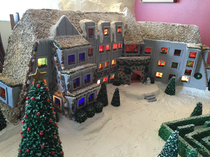 Illustration for article titled I Hope No One Tries to Hack This Shining-Inspired Gingerbread Hotel to Pieces